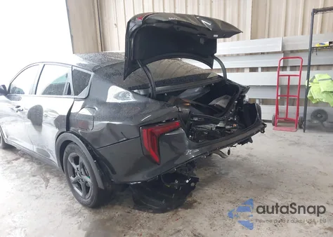 2025 Kia K4 Lxs from USA, damaged, VIN 3KPFT4DE0SE084037